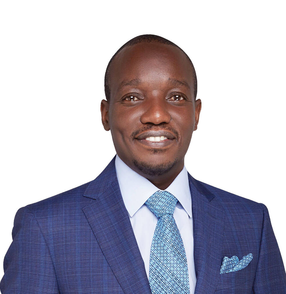 Portrait of Paul Simba Arati