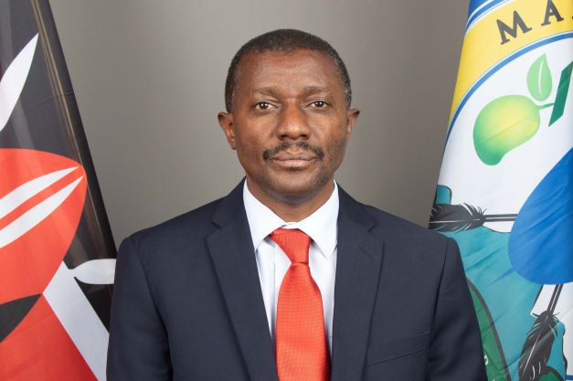 Portrait of Daniel Maanzo